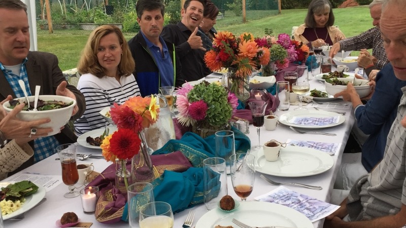 I would like to host community dinners like this.